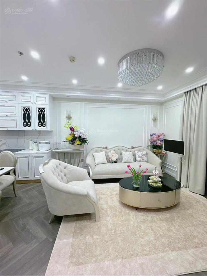 Bán căn hộ 2 ngủ tại times city, tầng trung, có slot xe giá chỉ 7,5 tỷ