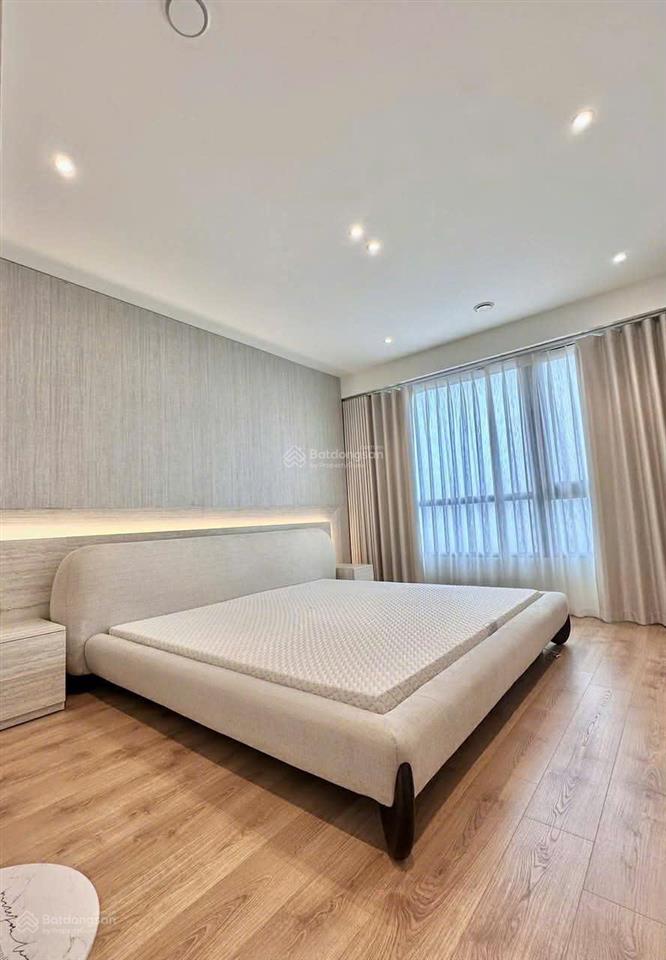 Bán căn đập thông góc đông nam có 2 slot xe chỉ 24 tỷ đồng
