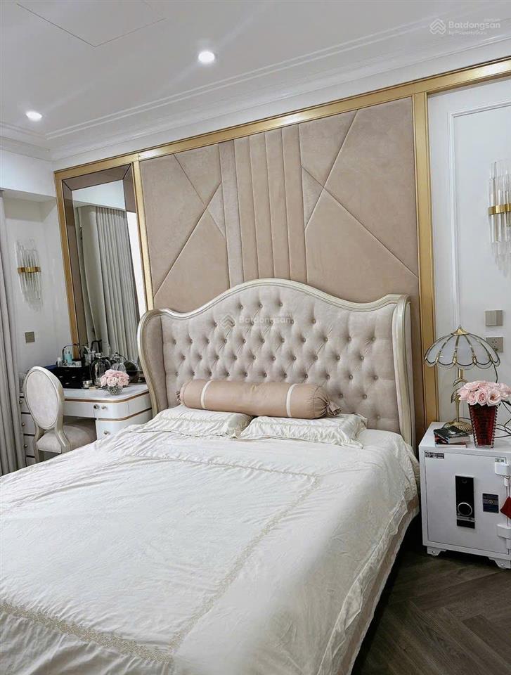 Bán căn đập thông góc đông nam có 2 slot xe chỉ 24 tỷ đồng