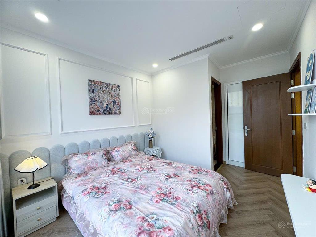 Bán căn hộ 2 ngủ nội thất đẹp tại toà p11 times city park hill premium