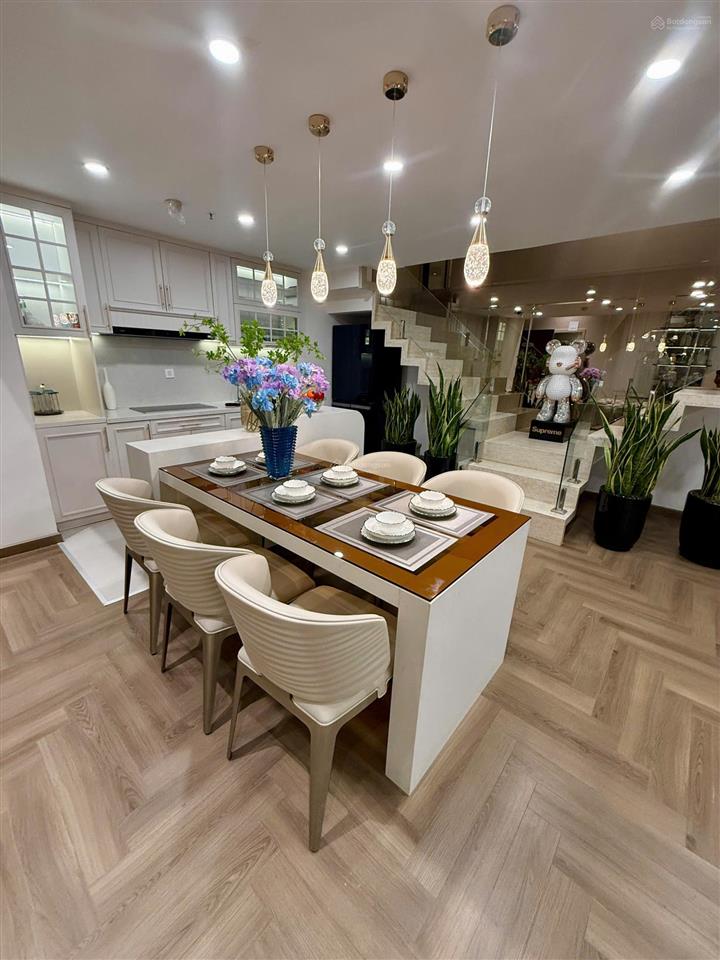 Bán duplex 3 ngủ 2 wc full nội thất luxury tại tòa p12 times city park hill premium