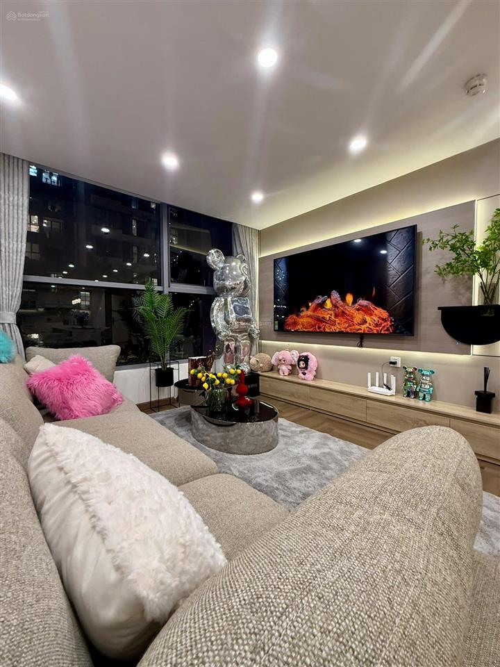 Bán duplex 3 ngủ 2 wc full nội thất luxury tại tòa p12 times city park hill premium