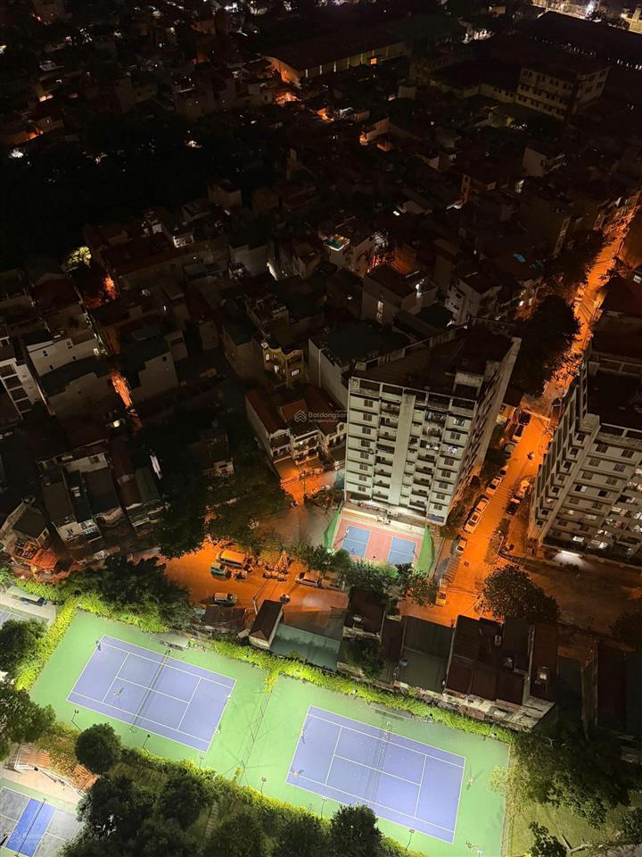 Cần bán gấp căn hộ 3 ngủ 2 wc nội thất đẹp ban công nam tại park 6 times city