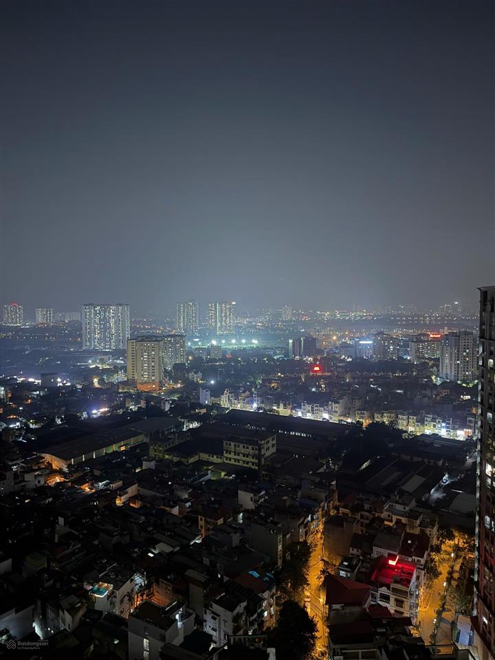 Cần bán gấp căn hộ 3 ngủ 2 wc nội thất đẹp ban công nam tại park 6 times city