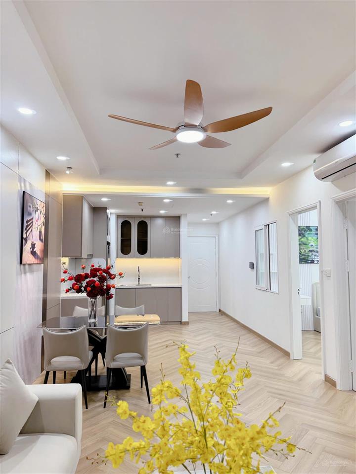 Bán căn hộ 2 ngủ tại tòa t10 times city view nhạc nước chỉ 6,7 tỷ