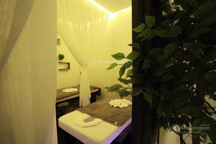 Mặt tiền hùng vương ngay góc lê hồng phong quận 5  dt 3.9 x 27m nở hậu 4.23m 4tầng giá chỉ 20tỷ300