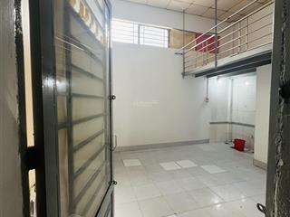 Cho thuê 1 phòng trọ 26m2 có thêm gác lửng, sạch sẽ, giờ giấc tự do, khu an ninh.