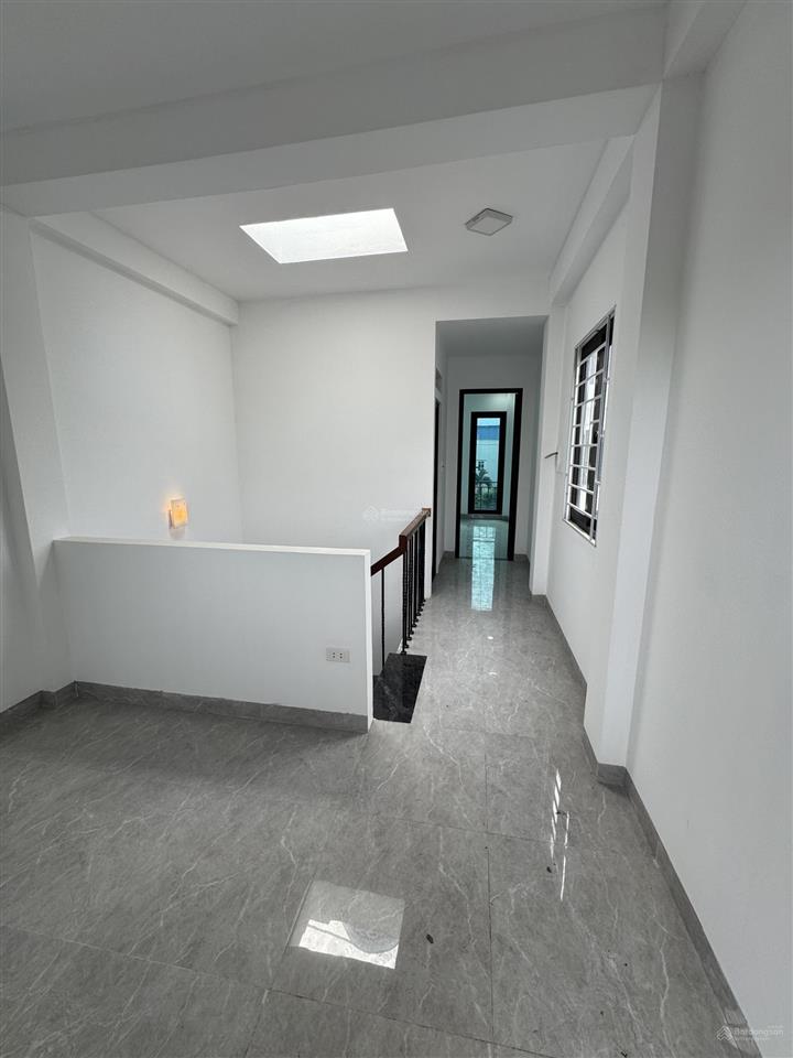 Bán nhà ngõ ô tô phượng đồng, phụng châu  49,5m2  giáp trường đại học sptttt