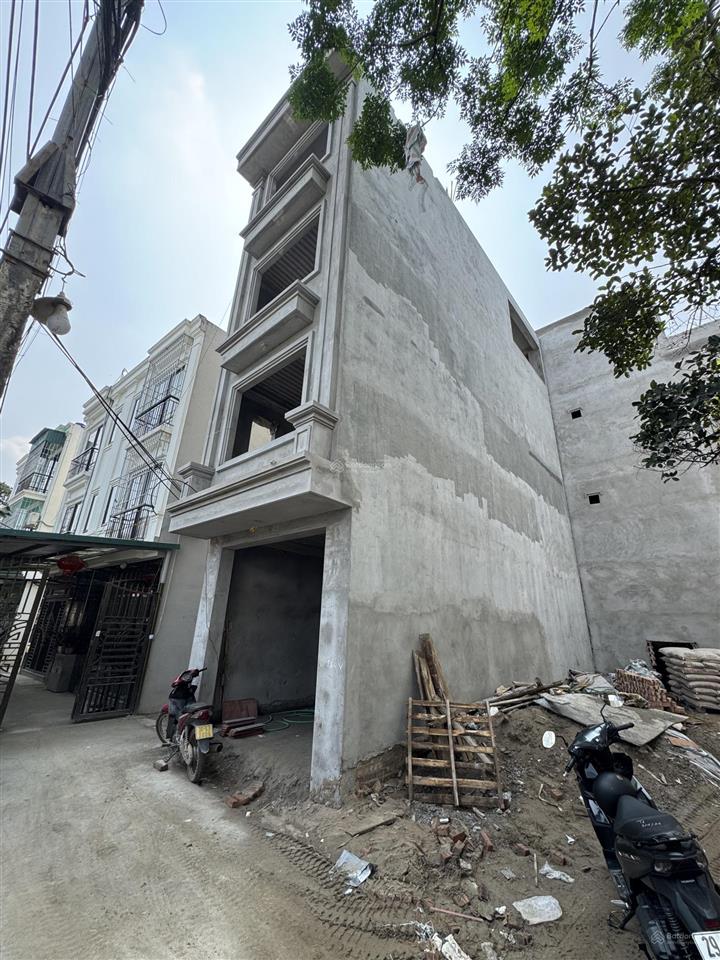 Bán nhà phượng đồng, phụng châu  35m2  lô góc  ô tô vào nhà  giá 4,5 tỷ   0988 625 ***