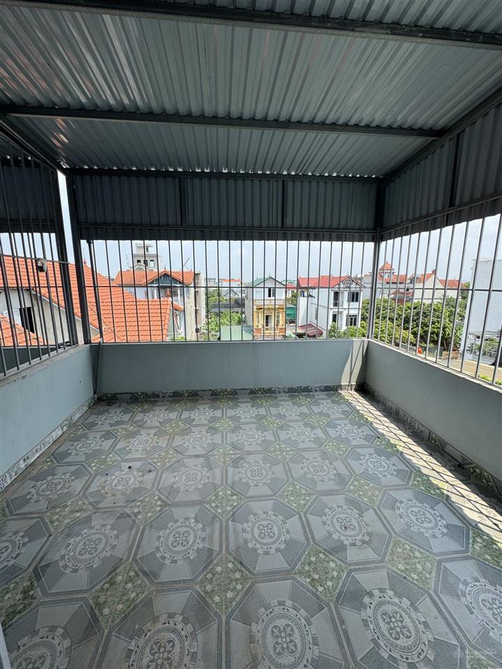 Bán nhà phượng đồng, phụng châu  38,6m2  hướng đông nam  giá 4,18 tỷ   0988 625 ***