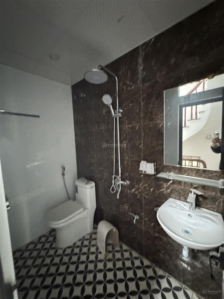 Bán nhà phượng đồng, phụng châu  38,6m2  hướng đông nam  giá 4,18 tỷ   0988 625 ***