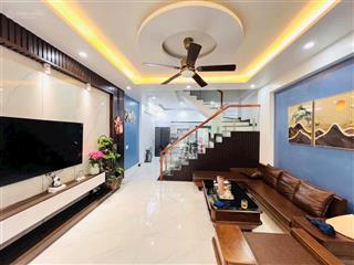 Bán nhà cao viên, thanh oai  30m2  3 tầng  giá 2,7 tỷ (có thương lượng)