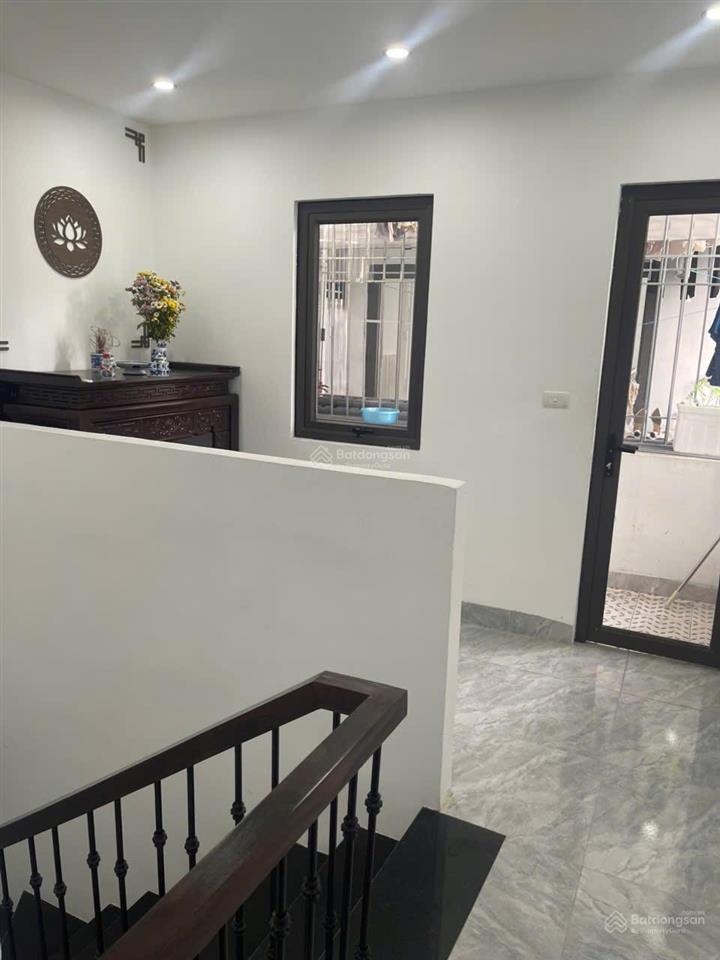 Bán nhà cao viên, thanh oai (giáp hà đông)  33m2  3 tầng full nội thất  ô tô đỗ cửa  giá 3,1 tỷ