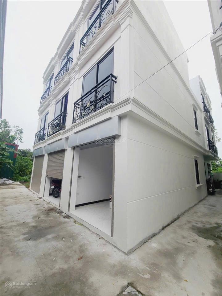 Bán nhà cao viên, thanh oai  lô góc  xây 3 tầng  giá 2,7 tỷ (có thương lượng)
