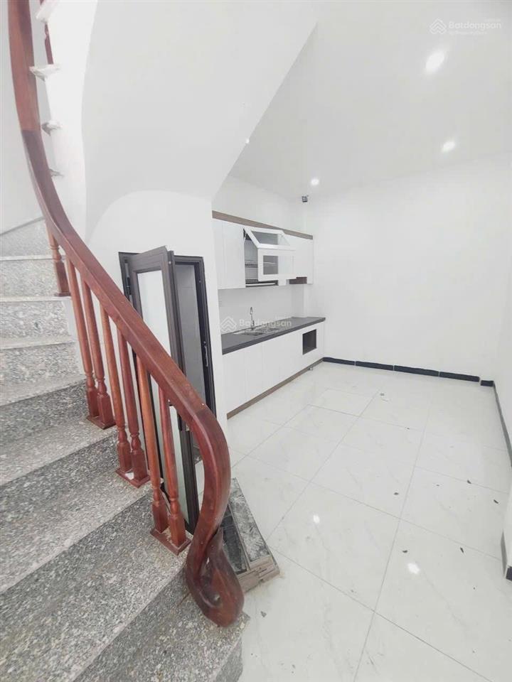 Bán nhà cao viên, thanh oai  lô góc  xây 3 tầng  giá 2,7 tỷ (có thương lượng)