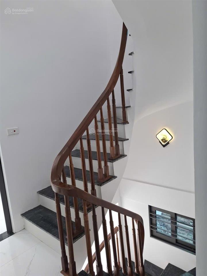 Bán nhà đắc sở, hoài đức  43.3m2  3 tầng 3 mặt thoáng  giá 3.7 tỷ (có thương lượng)