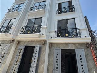 Bán nhà mới phụng châu, chương mỹ  30,3m2  ô tô đỗ cửa  giá 4,3 tỷ