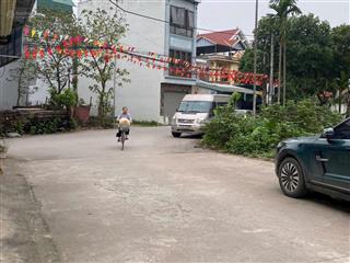 Bán đất biên giang, hà đông  68,5m2  đường ô tô vào tận đất  vài bước ra ql6