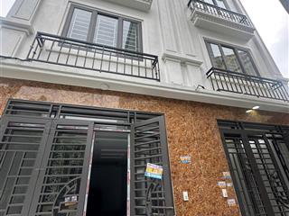 Bán nhà phượng đồng, phụng châu, chương mỹ  38,3m2 xây 4 tầng  gần ql6 giảm sốc