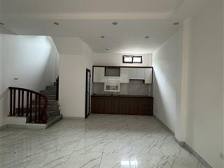 Bán nhà phụng châu, chương mỹ  30,1m2  xây 3 tầng 1 tum  giá 2,7 tỷ siêu rẻ