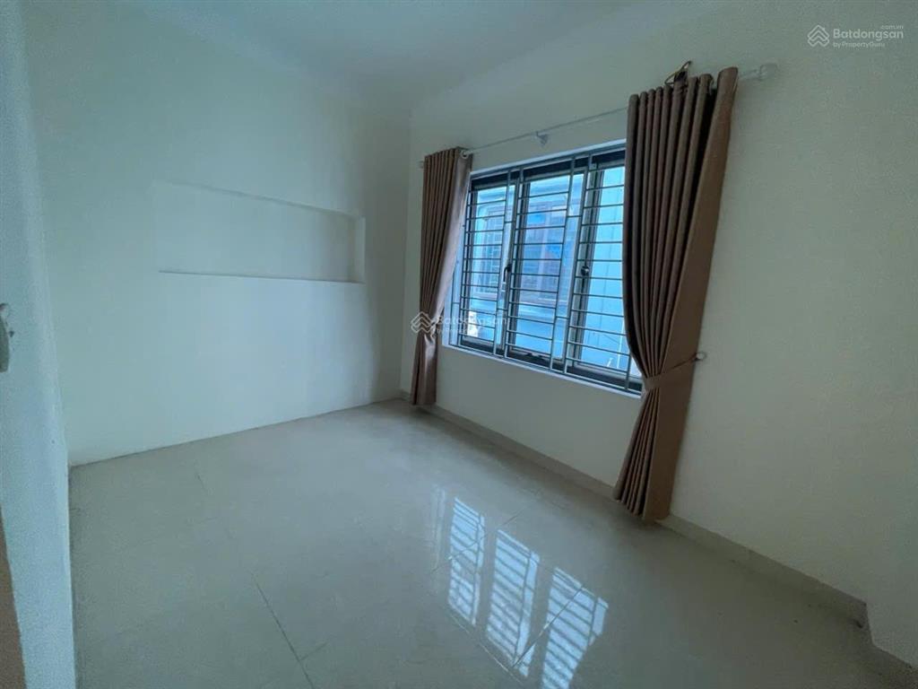 Bán nhà yên nghĩa, hà đông  36m2  giá 3,4 tỷ gần bến xe yên nghĩa, đại học phenikaa