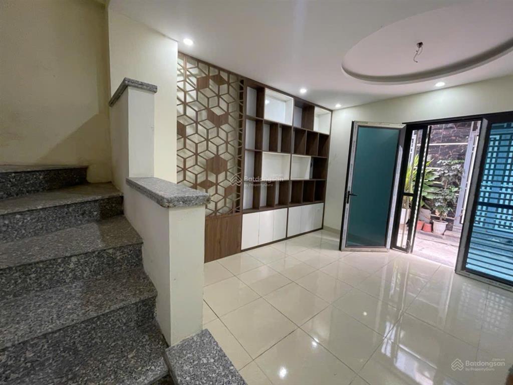 Bán nhà yên nghĩa, hà đông  36m2  giá 3,4 tỷ gần bến xe yên nghĩa, đại học phenikaa