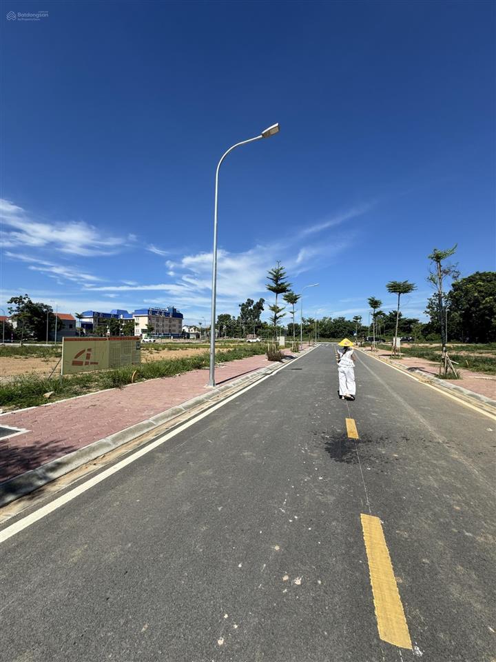 Bán đất đấu giá thôn đồng trữ, phú nghĩa, chương mỹ, hà nội  diện tích 100m2 hơn 40tr/1m2
