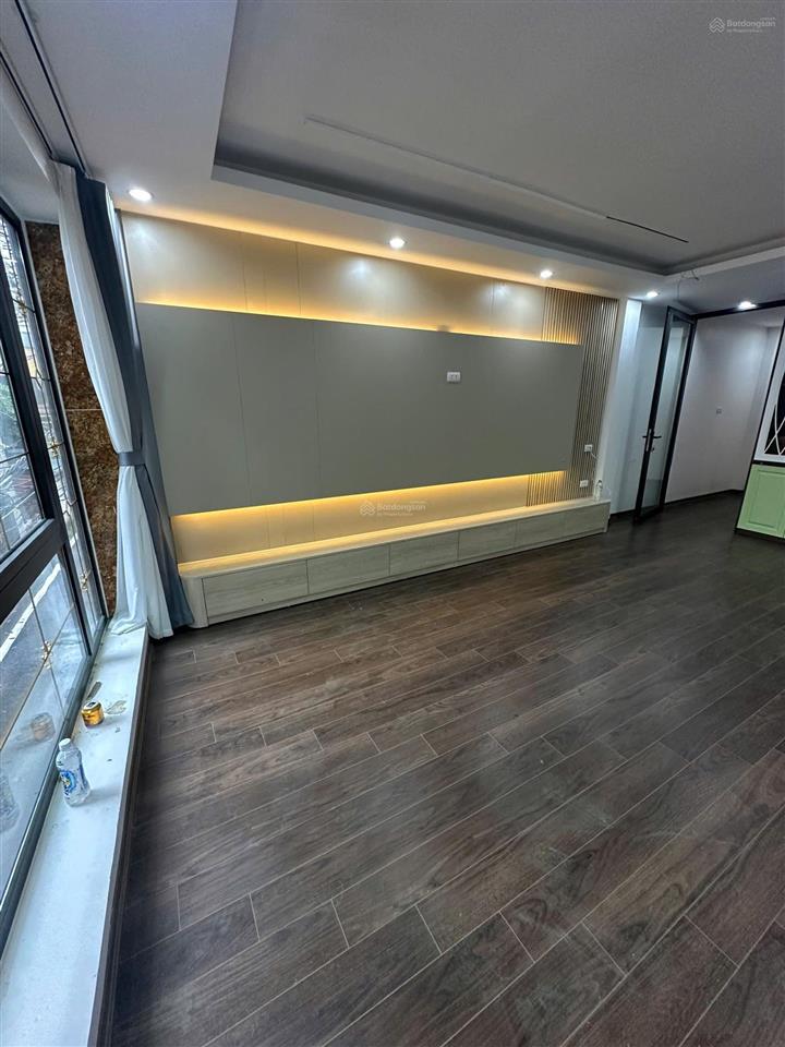 Bán nhà đồng nhân  đông la  hoài đức  33m2  6 tầng, ngõ ô tô thông, full nội thất
