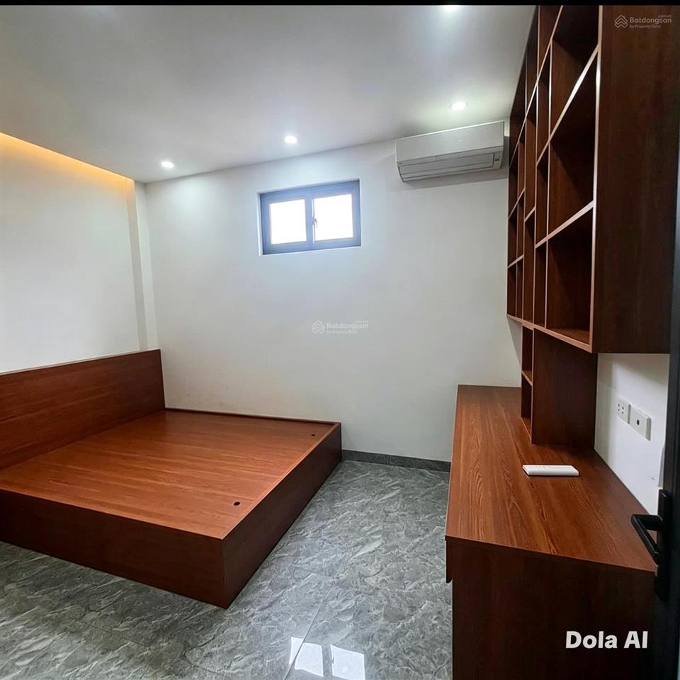 Bán nhà song phương, hoài đức  40m2 xây 3,5 tầng ô tô đỗ cổng  full nội thất
