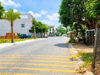 Bán đất lô góc 2 mặt tiền, phước kiển nhà bè, 6 x 18, gần phú mỹ hưng, xe tải vào tận nhà .