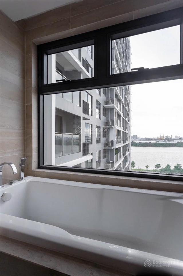 One verandah bán căn hộ 3pn hơn 100m2, view sông trực diện. giá thanh toán chỉ 10.1 tỷ.