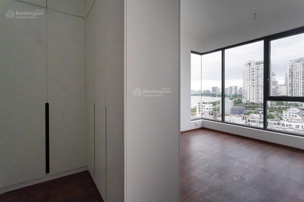 One verandah bán căn hộ 3pn hơn 100m2, view sông trực diện. giá thanh toán chỉ 10.1 tỷ.