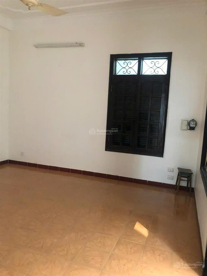 Chính chủ cho thuê tầng 1,2 có thang máy  làm kinh doanh hoặc ở