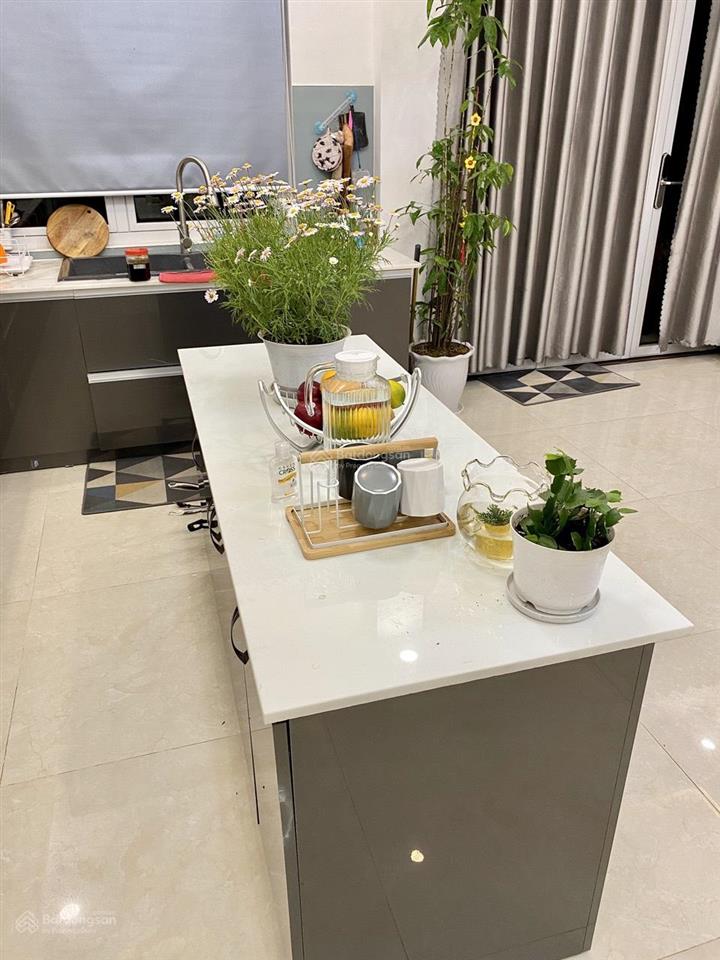 Bán gấp cuối năm  villa view thông tt đà lạt giảm sâu 2,2 tỷ không có căn thứ 2