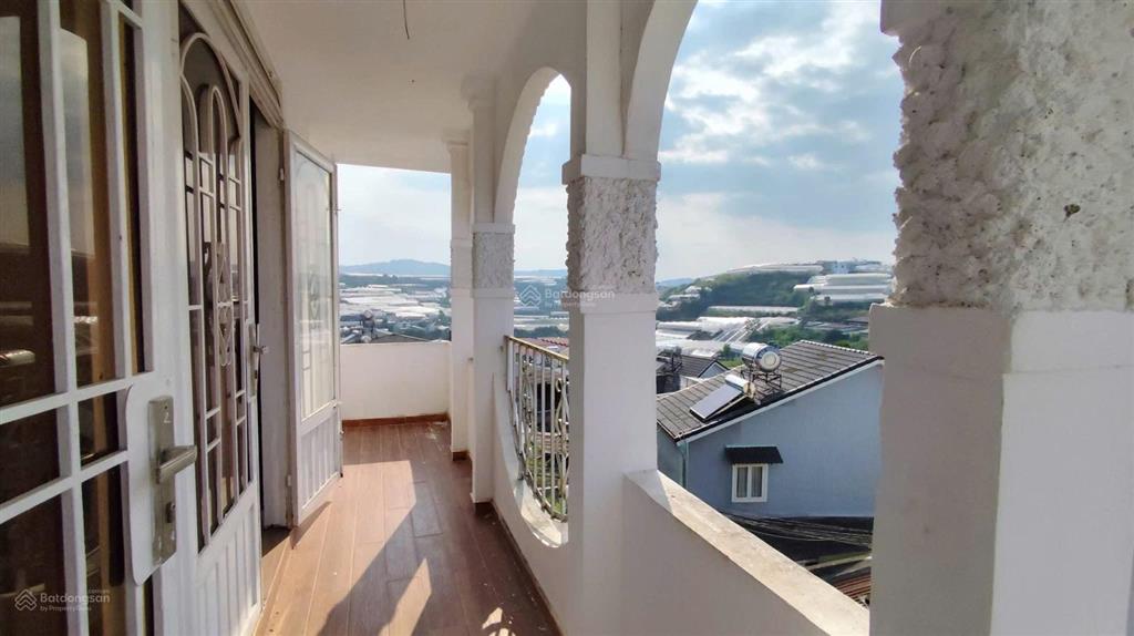 Săn ngay! nhà 250m² 7 phòng ngủ view cực đỉnh trung tâm đà lạt giá 6.9 tỷ