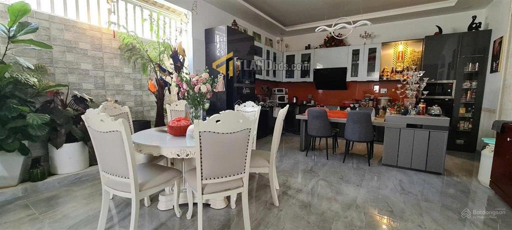 Bán villa 3 mt 200m2 chỉ 8,5 tỷ | trung tâm đà lạt giá sốc cơ hội sở hữu villa giữa lòng đà lạt
