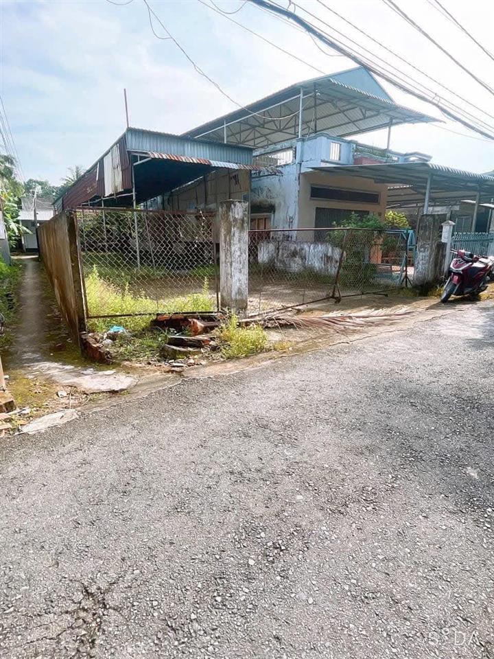 Cho thuê đất mặt bằng mặt tiền đường nguyễn thanh sơn, diện tích 200m2