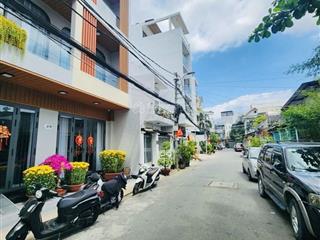 Bán nhà 4 tầng 7x16m mặt tiền đường sát lotte trung tâm q7