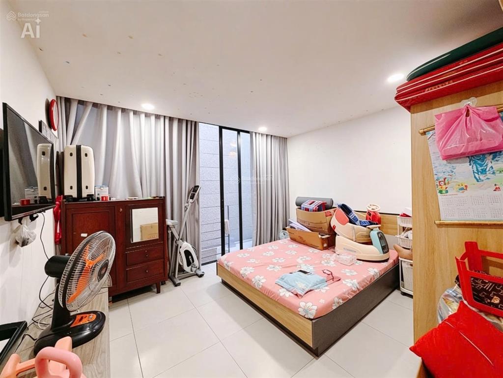 Bán gấp nhà 4.2x15m hẻm oto thông sát lotte mark trung tâm q7 giá chỉ 8 tỷ