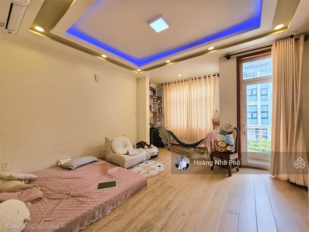 Biệt thự nghỉ dưỡng 5 tầng có thang máy  252m2 ngang 9m  đường 16m  3 mặt nhà thoáng  25 tỷ