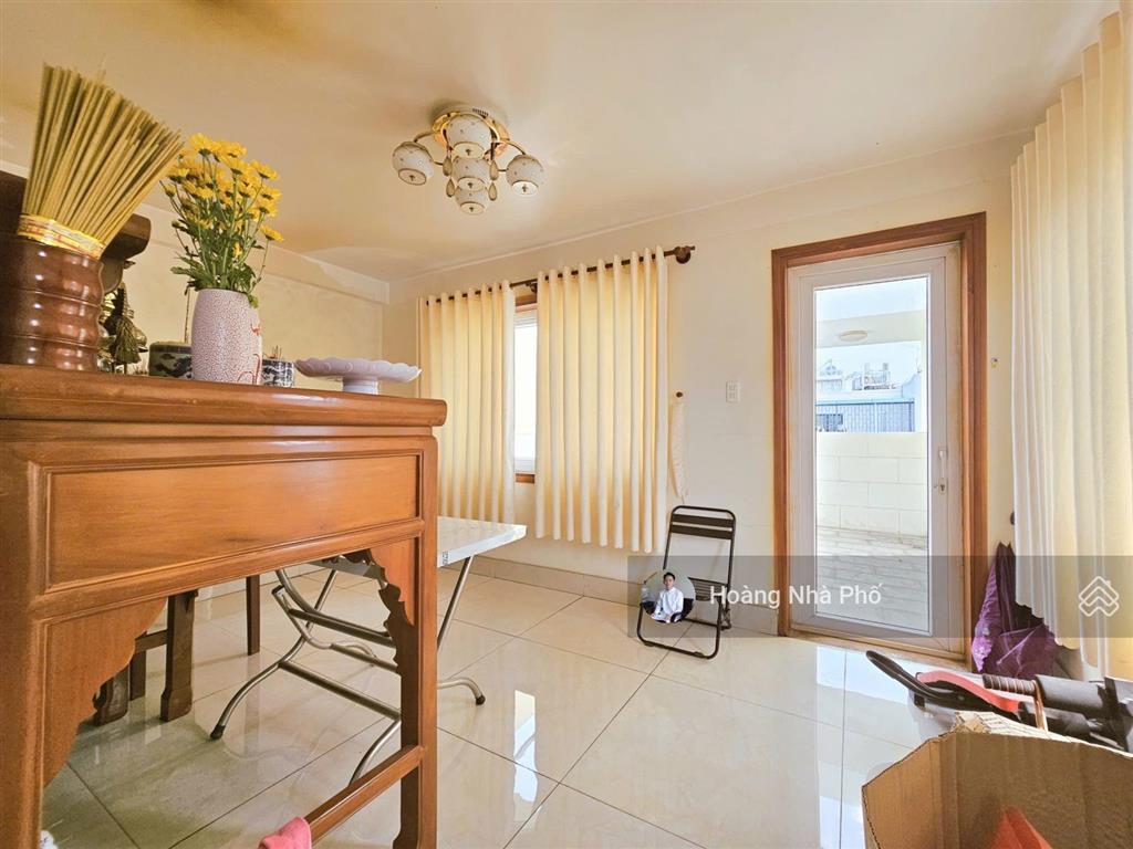 Biệt thự nghỉ dưỡng 5 tầng có thang máy  252m2 ngang 9m  đường 16m  3 mặt nhà thoáng  25 tỷ