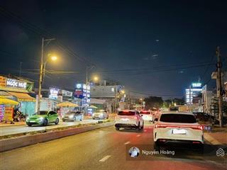 Giá đầu tư  mặt tiền kinh doanh  4 tầng  ngang 7m  đường 30m, vỉa hè 7m  kế bến xe miền đông