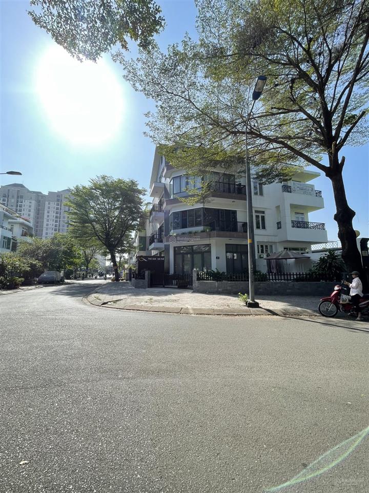 Khu biệt thự vip gần global city  220m2 ngang 9m  đường 12m  khu vực xây 4 tầng  22 tỷ tl