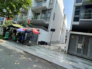 Bán đất khu dân cư đồng bộ, hạ tầng đẹp, 5x21m, đường 13m, ngay vạn phúc city. 10.5 tỷ