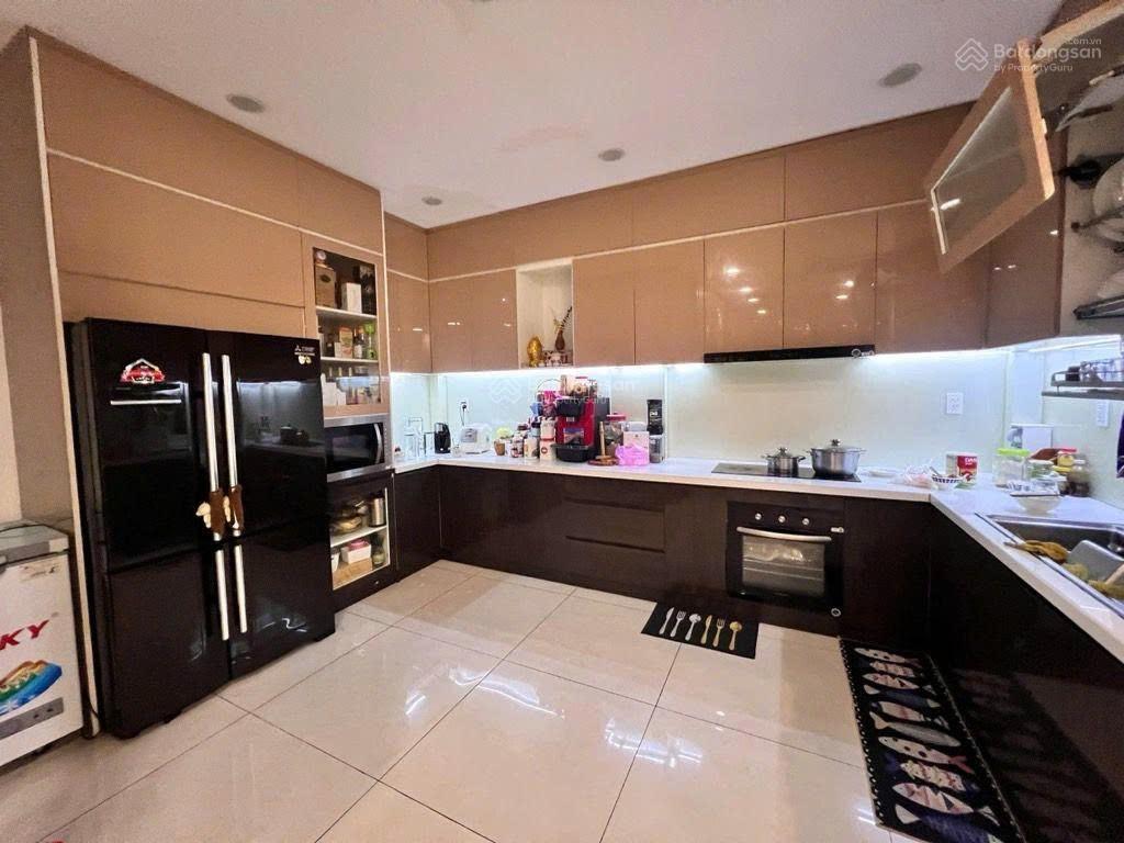 Rẻ nhất kdc gia hoà  biệt thự 5 tầng có thang máy, giá chưa đến 90tr/m2  rất gần đỗ xuân hợp