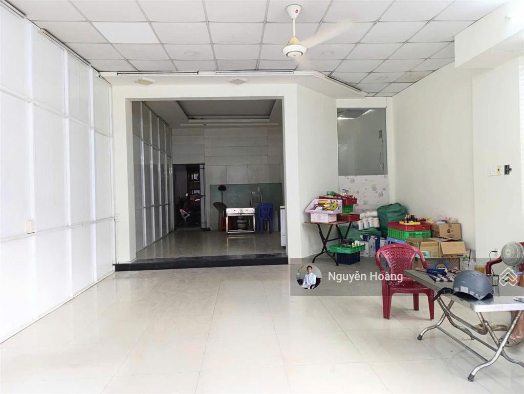 Cho thuê mặt bằng  mặt tiền hồ bá phấn  đối diện trường học  58m2 ngang 6m, góc 2 mặt tiền