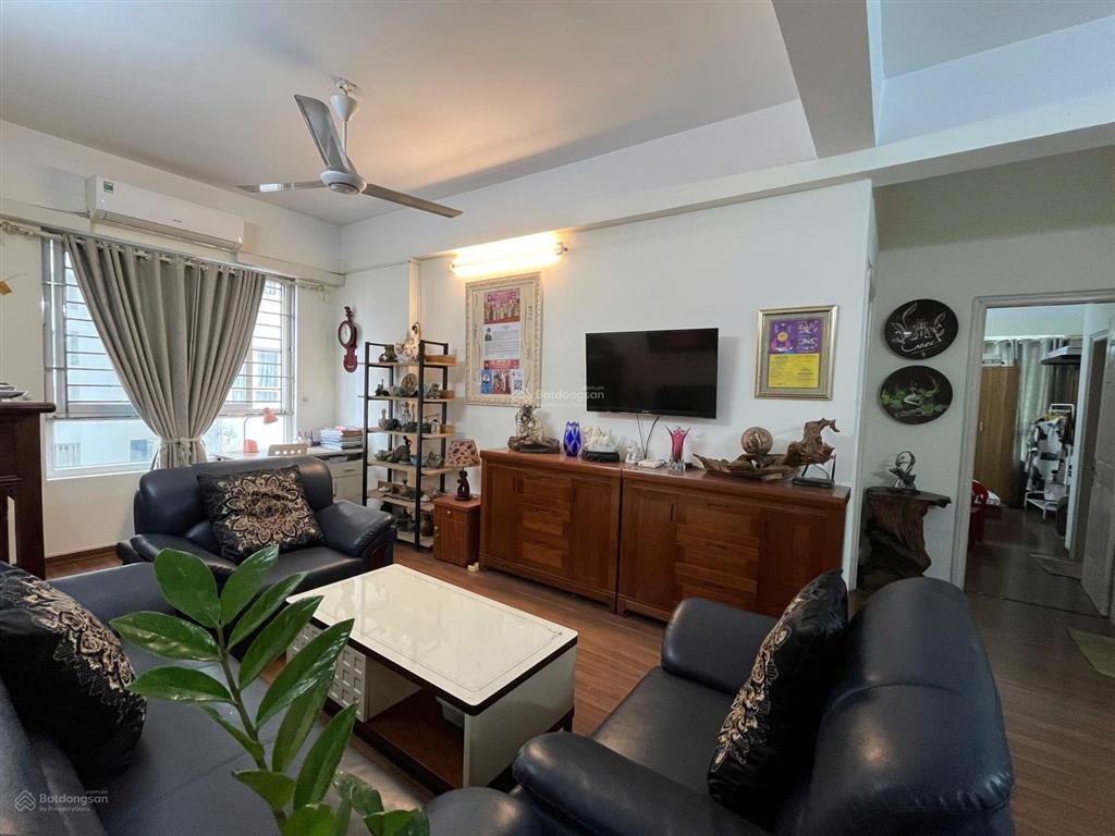 Bán căn hộ 25 lạc trung 116m2, 3pn 2wc, có hợp đồng cho thuê