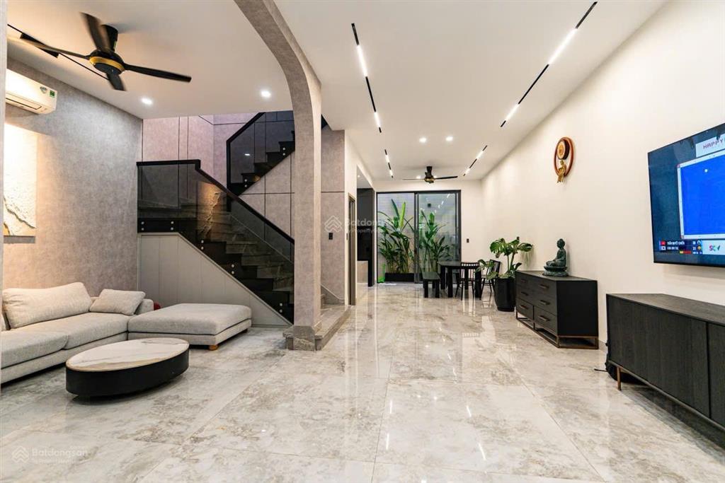 Bán nhà bằng giá đất tại khu dân cư phú nhuận 1,2, 19,5 tỷ, dt 7x18,5m, đầy đủ nội thất