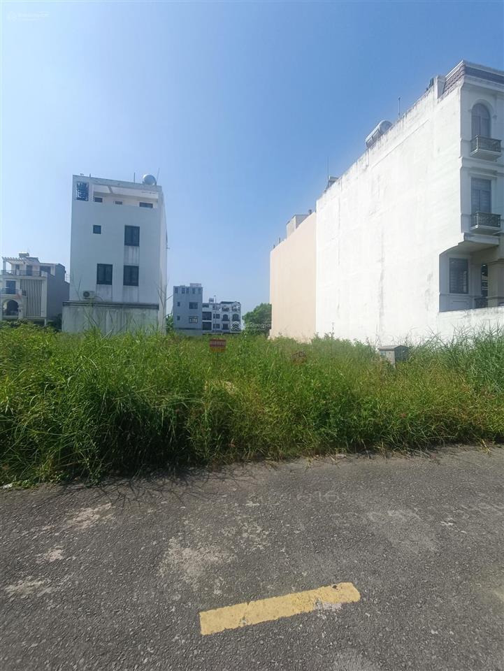 Bán khuôn đất dự án phú nhuận 2. thạnh mỹ lợi, 7x18.5m, hướng đông nam. sạch đẹp, xa chùa