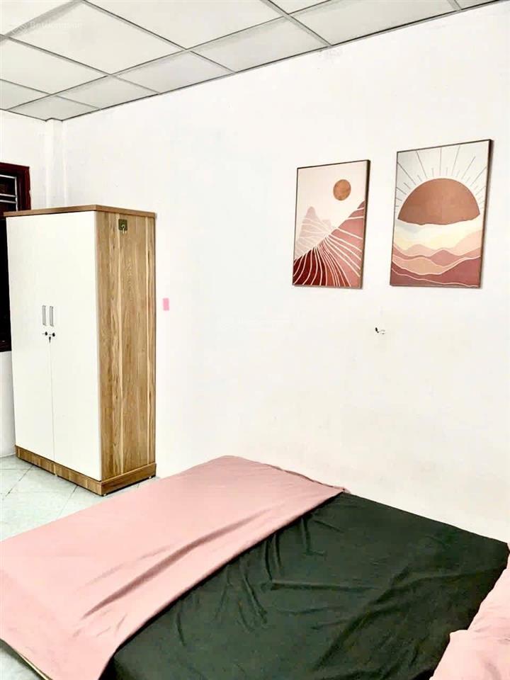Tặng 500k khi ở, cho thuê phòng khép kín tại 14b ngách 5/17/4, trần thái tông, 2,8tr, 15 m2